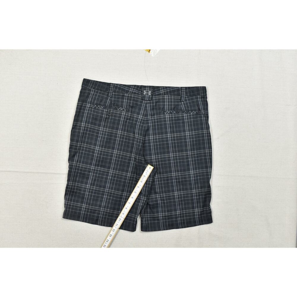 Under Armour Men Size 40 Black Plaid Polyester Golf Performance Flat Front Short - Picture 4 of 8